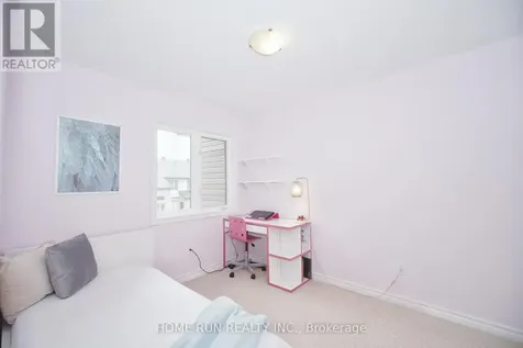 157 Mattingly Way Ottawa ON K4M 0C5