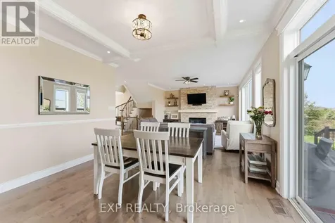 7025 Still Meadow Way Ottawa ON K4P 0C9
