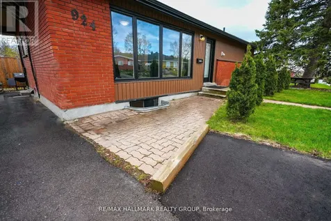 924 Bermuda Avenue Ottawa ON K1K 0V6