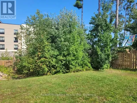 1007 Butler Boulevard Petawawa ON K8H 0B7