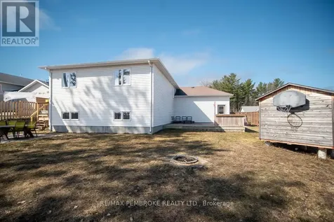 1007 Butler Boulevard Petawawa ON K8H 0B7
