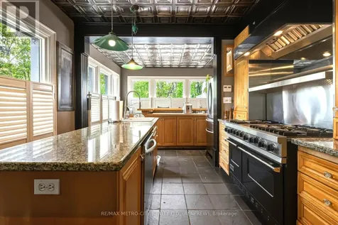 560 Raglan Street South Renfrew ON K7V 1R8