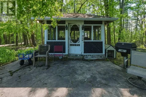 560 Raglan Street South Renfrew ON K7V 1R8