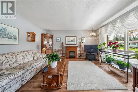 28 Centennial Ht Court Meaford ON N4L 1C9