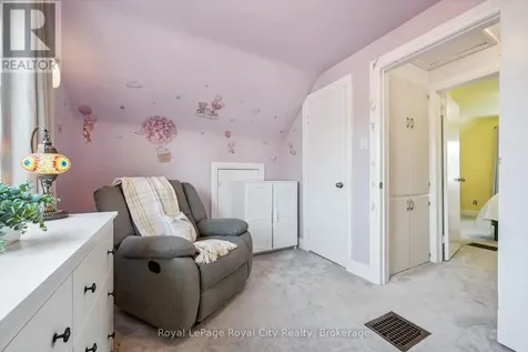 103 William Street Guelph (st. George's) ON N1E 5G2
