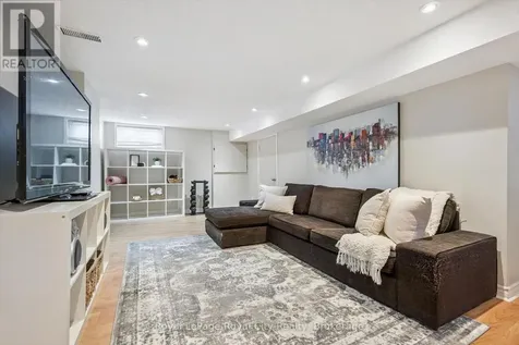 103 William Street Guelph (st. George's) ON N1E 5G2