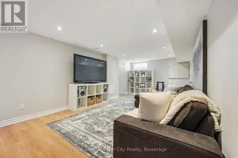 103 William Street Guelph (st. George's) ON N1E 5G2
