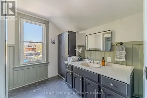 538 12th Street West Owen Sound ON N4K 3V9