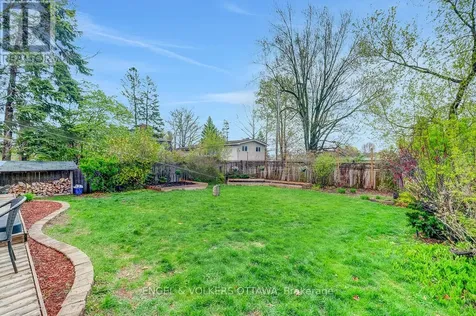 2766 Harwood Avenue Ottawa ON K2B 8H7