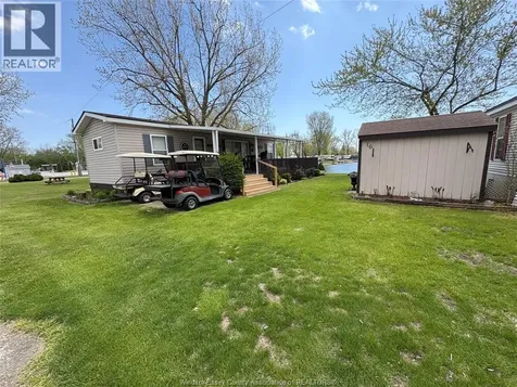 16 Mulberry Lane Leamington ON N0P 2G0