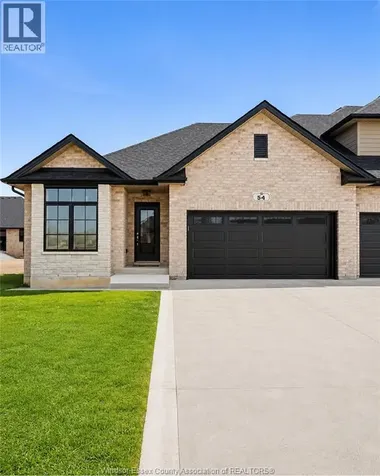 54 Callams Bay Crescent Amherstburg ON N9V 2R7