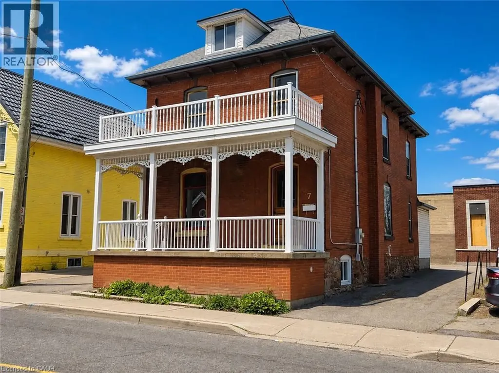 7 Ontario Street Grimsby ON L3M 3G8