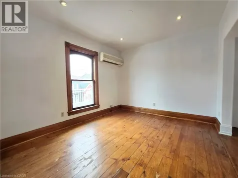 7 Ontario Street Grimsby ON L3M 3G8