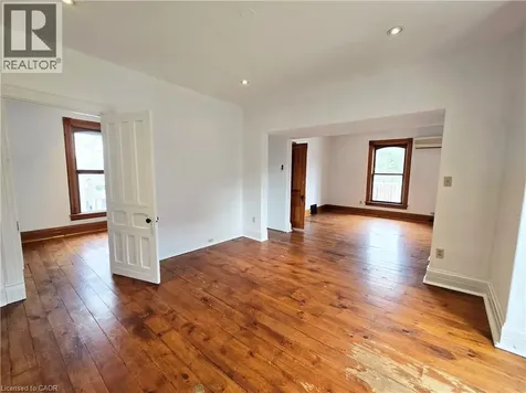 7 Ontario Street Grimsby ON L3M 3G8