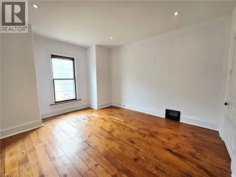 7 Ontario Street Grimsby ON L3M 3G8