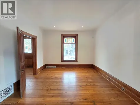 7 Ontario Street Grimsby ON L3M 3G8