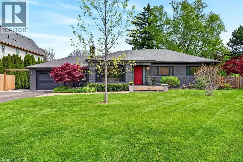 965 Filmandale Road Burlington ON L7T 2Z2