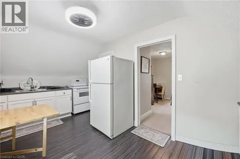 2074 Churchill Avenue Burlington ON L7R 3T7
