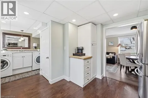 2074 Churchill Avenue Burlington ON L7R 3T7