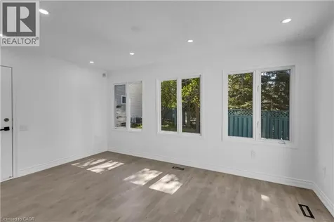 375 Silverbirch Boulevard Hamilton ON L0R 1W0