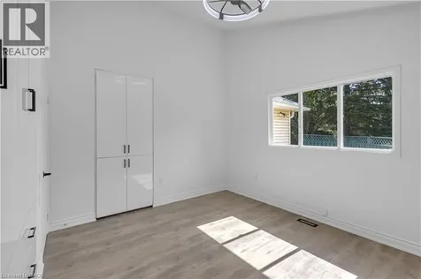 375 Silverbirch Boulevard Hamilton ON L0R 1W0