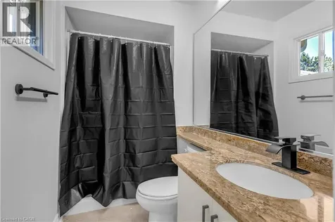 375 Silverbirch Boulevard Hamilton ON L0R 1W0