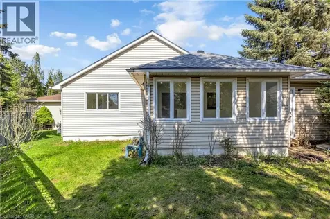 375 Silverbirch Boulevard Hamilton ON L0R 1W0