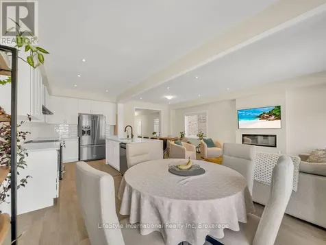 24 Hutchison Road Guelph (kortright East) ON N1L 0R4