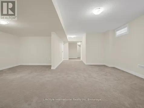 24 Hutchison Road Guelph (kortright East) ON N1L 0R4