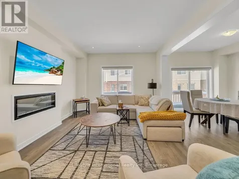 24 Hutchison Road Guelph (kortright East) ON N1L 0R4