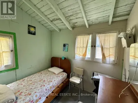 654 Hatton Avenue Selwyn ON K0L 1H0