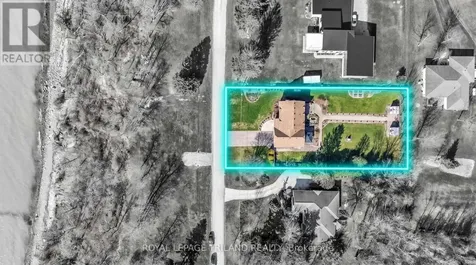 5257 Cliff Road Lambton Shores ON N0N 1J7
