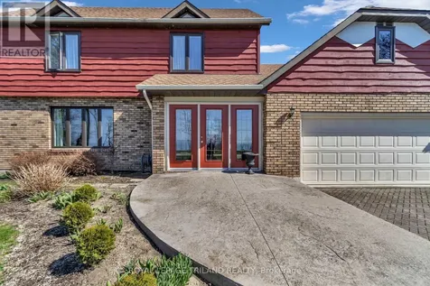 5257 Cliff Road Lambton Shores ON N0N 1J7