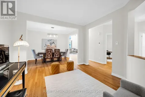 27 Knowlton Drive Ottawa ON K2G 6P1