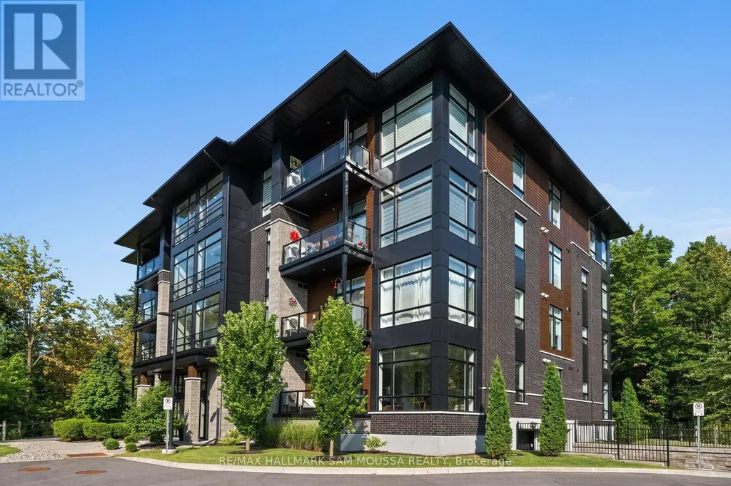 120 Cortile Private Ottawa ON K1V 2S8