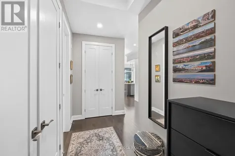 120 Cortile Private Ottawa ON K1V 2S8