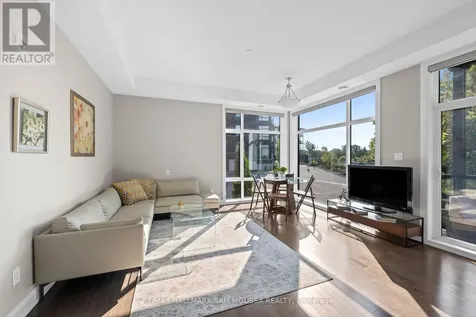 120 Cortile Private Ottawa ON K1V 2S8