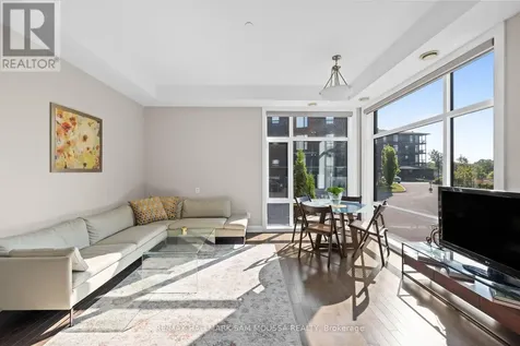 120 Cortile Private Ottawa ON K1V 2S8