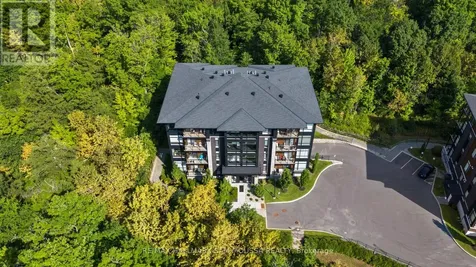 120 Cortile Private Ottawa ON K1V 2S8