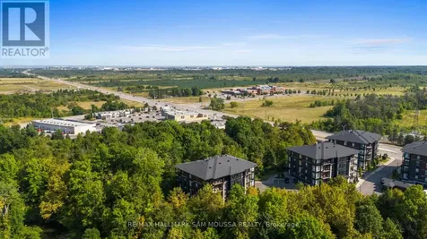 120 Cortile Private Ottawa ON K1V 2S8