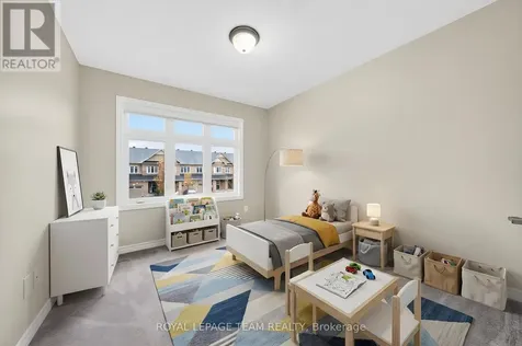 819 Stallion Crescent Ottawa ON K2S 0Y4