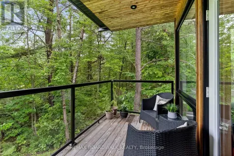 108 Edith Margaret Place Ottawa ON K2W 1A8