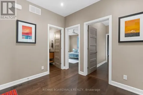 108 Edith Margaret Place Ottawa ON K2W 1A8