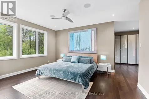 108 Edith Margaret Place Ottawa ON K2W 1A8