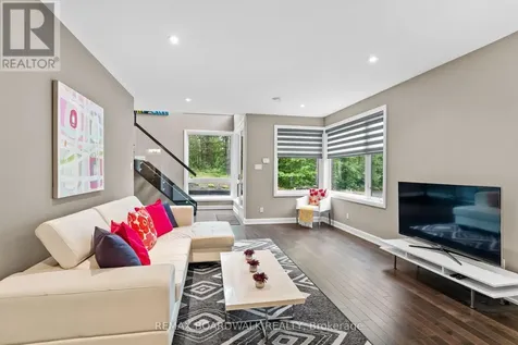 108 Edith Margaret Place Ottawa ON K2W 1A8