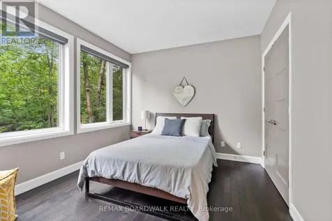 108 Edith Margaret Place Ottawa ON K2W 1A8