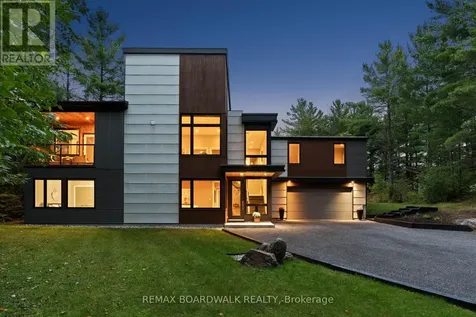 108 Edith Margaret Place Ottawa ON K2W 1A8
