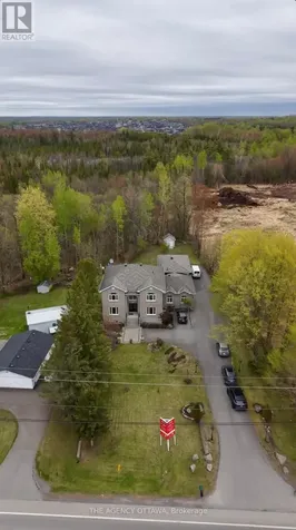 4633 Albion Road Ottawa ON K1X 1A4