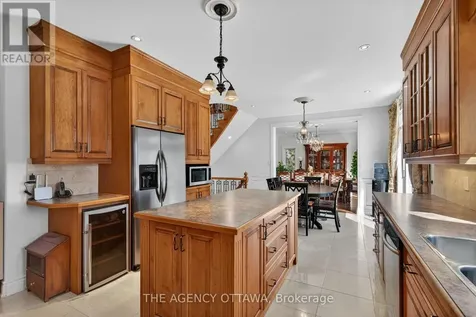 4633 Albion Road Ottawa ON K1X 1A4
