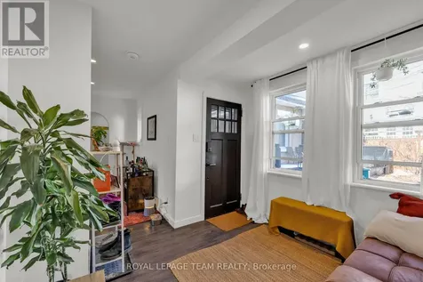 325 Hinchey Avenue Ottawa ON K1Y 1M1